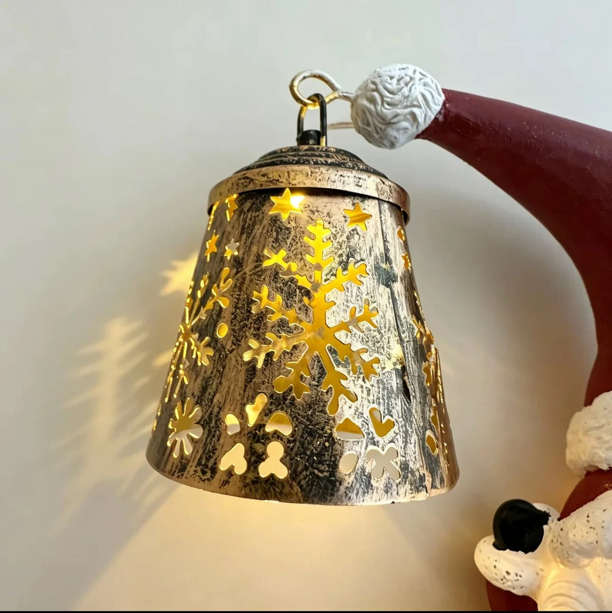 Luminous Winter Garden Glow – Solar Santa & Crescent Moon Pathway Stake Lantern (4 Styles)